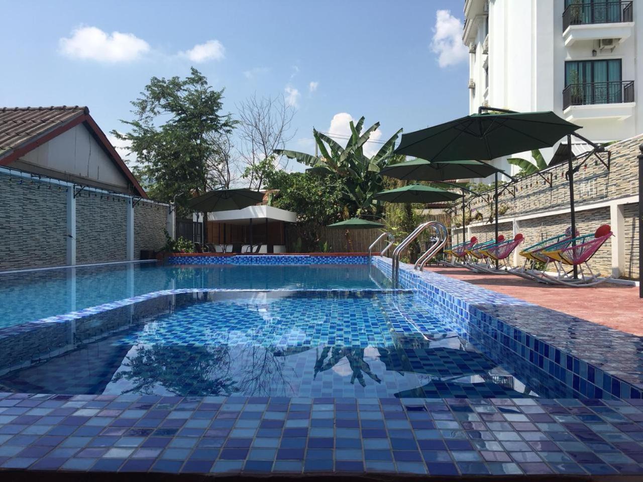 Eden De Vang Vieng Hotel Exterior photo